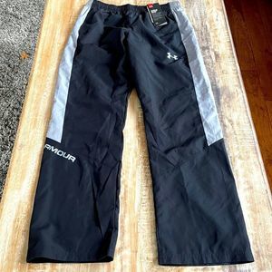 Under Armour loose fit wind pants black gray